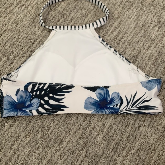floral bikini halter top - Picture 2 of 2